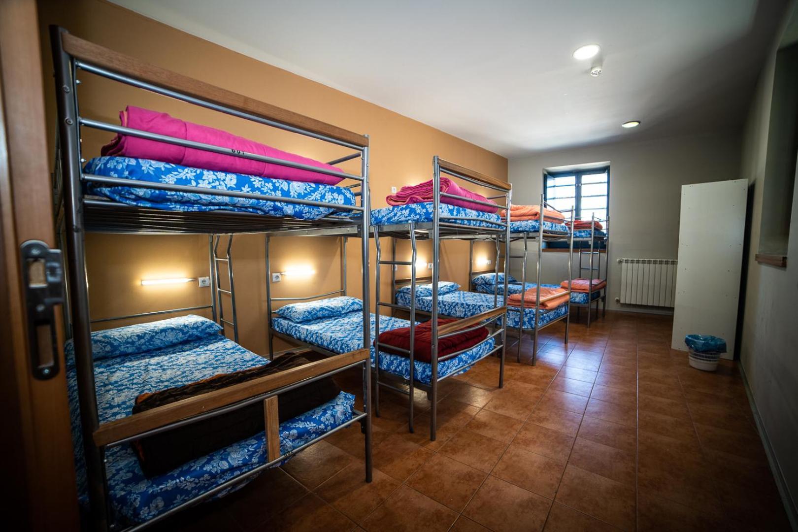 Albergue De Cuéllar الغرفة الصورة