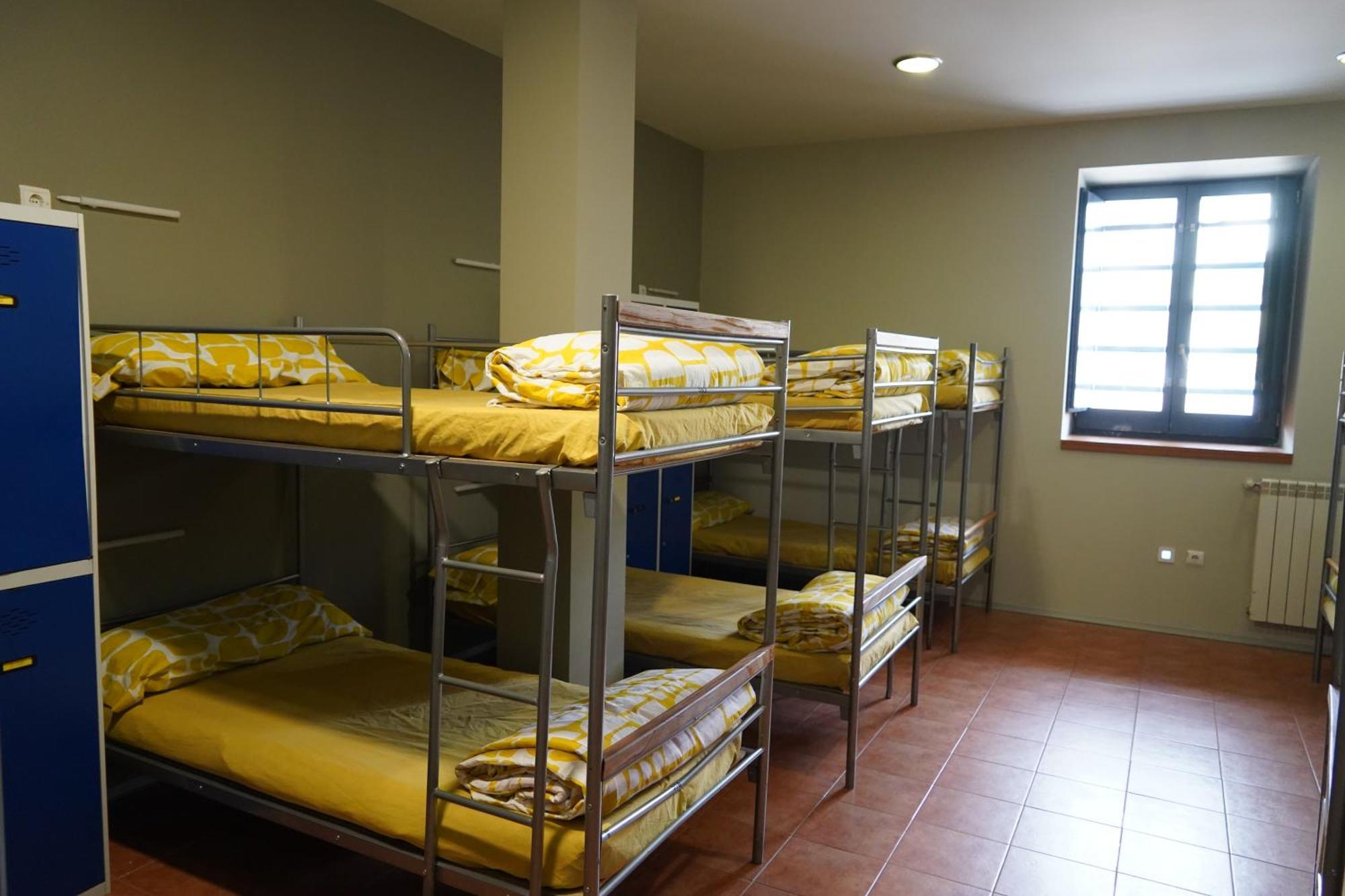 Albergue De Cuéllar المظهر الخارجي الصورة